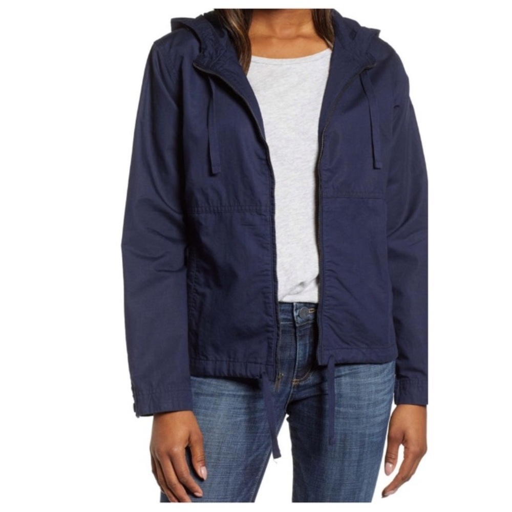 Women’s Navy Hooded Lightweight Jacket